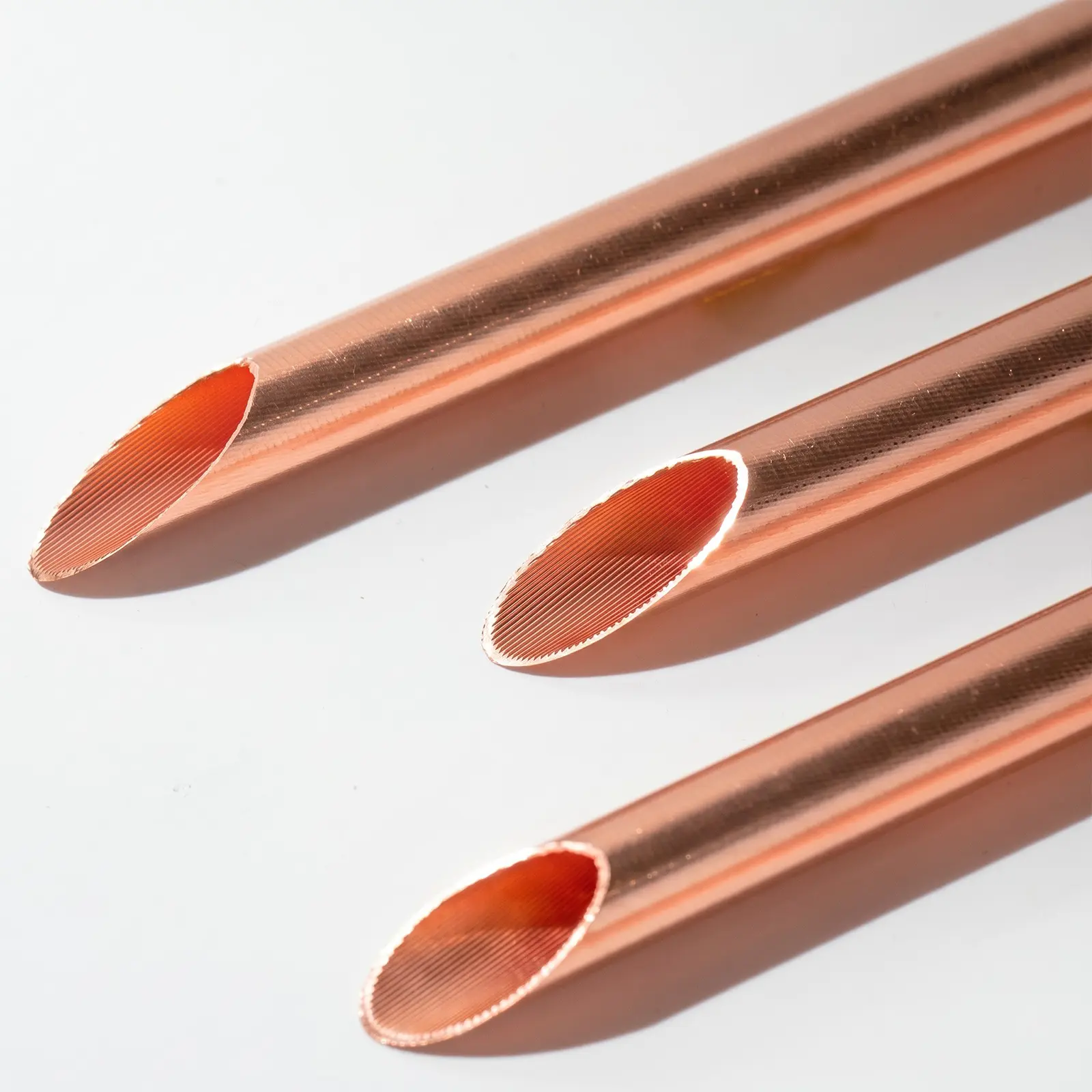 Ống đồng vằn trong Ruby Copper