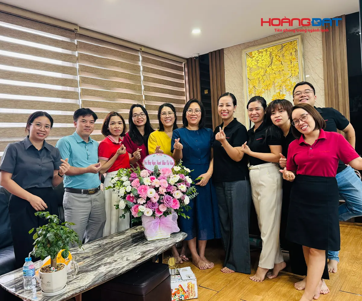 chuc-mung-ngay-doanh-nhan-tai-hoang-dat
